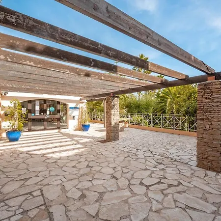 Pierre & L'anse De Pramousquier