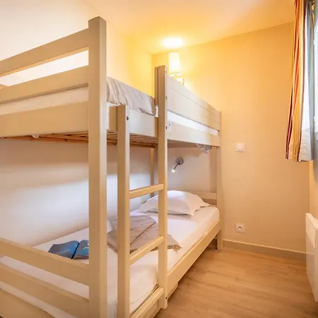 Pierre & L'anse De Pramousquier