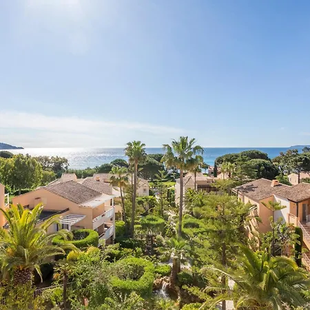 Apart Otel Pierre & L'anse De Pramousquier