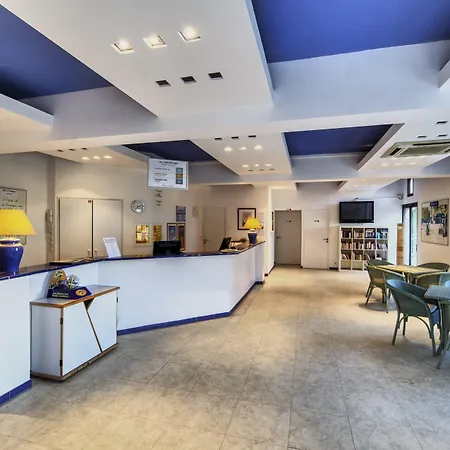 Aparthotel Pierre & L'anse De Pramousquier 4*