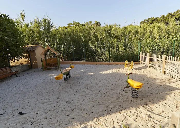 Lejlighedshotel Pierre & L'anse De Pramousquier Le Lavandou