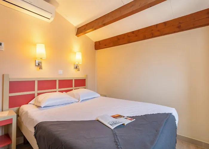 Lejlighedshotel Pierre & L'anse De Pramousquier 4*