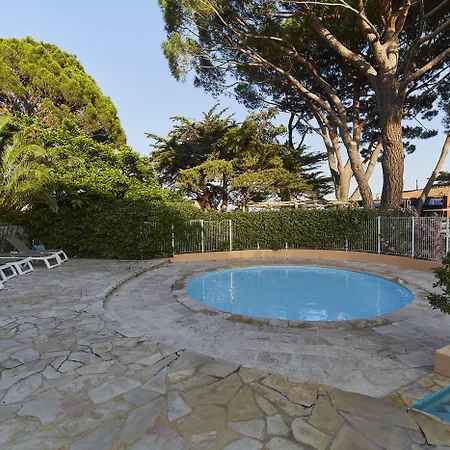 Résidence Pierre&vacances L’anse De Pramousquier 4*