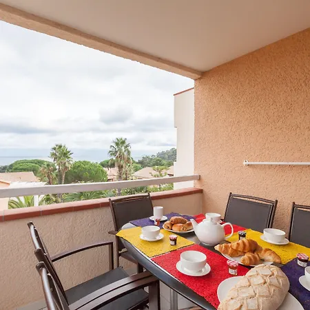 Aparthotel Pierre & L'anse De Pramousquier 4*