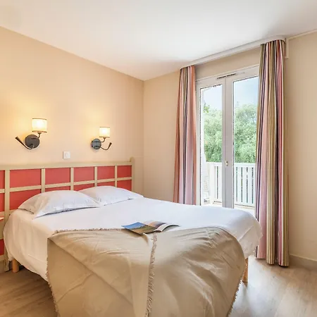 Aparthotel Pierre & L'anse De Pramousquier Le Lavandou