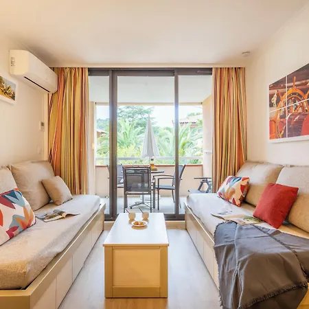 Résidence Pierre&vacances L’anse De Pramousquier Le Lavandou