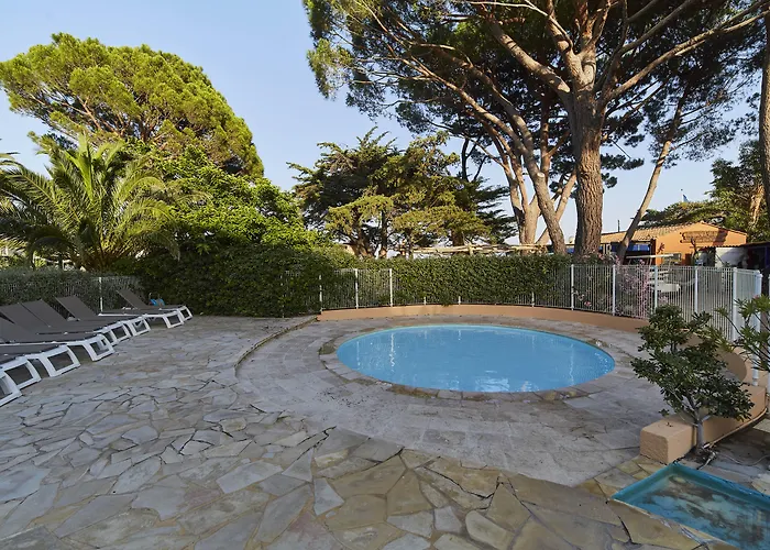 Pierre & L'anse De Pramousquier 4*