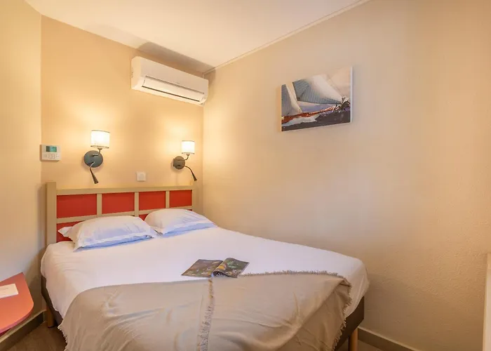 Apartmanhotel Pierre & L'anse De Pramousquier