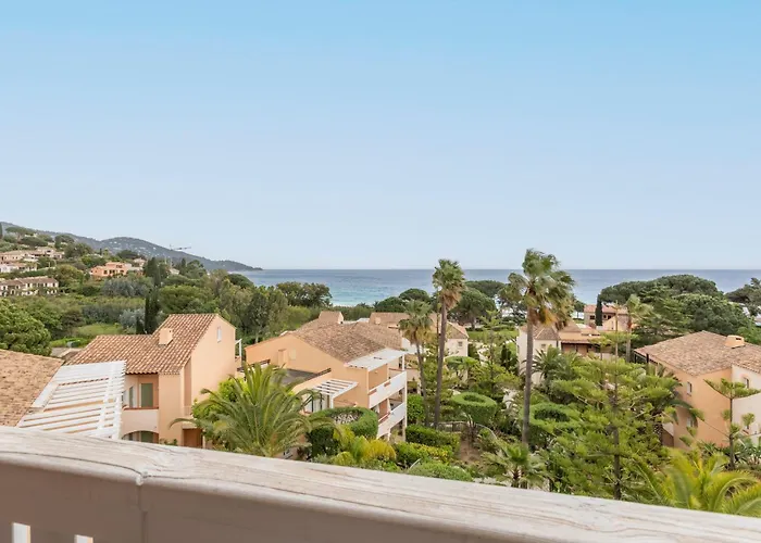 Apartmanhotel Pierre & L'anse De Pramousquier 4*