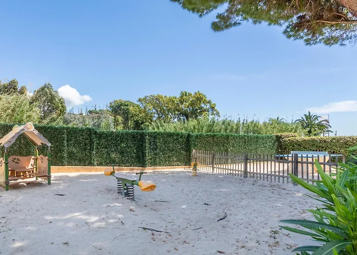 Pierre & L'anse De Pramousquier Apartmanhotel