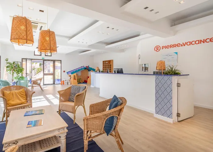 Pierre & L'anse De Pramousquier Apartmanhotel