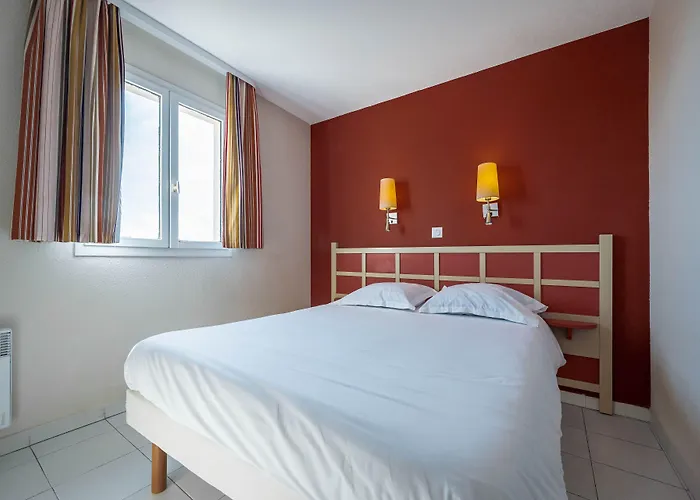 Pierre & L'anse De Pramousquier Apartmanhotel 4*